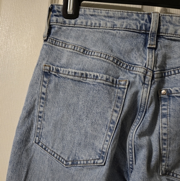 &Denim by H&M High Waist Slim Straight Jeans, 90s, Light Destructed Wash, EUC! - Picture 8 of 11